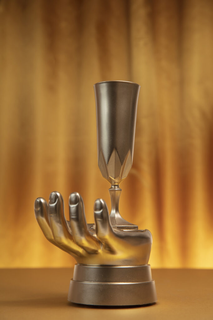 gold-aesthetic-wallpaper-with-trophy