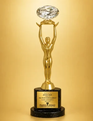 WM-9118 Gold Figure Crystal Trophy