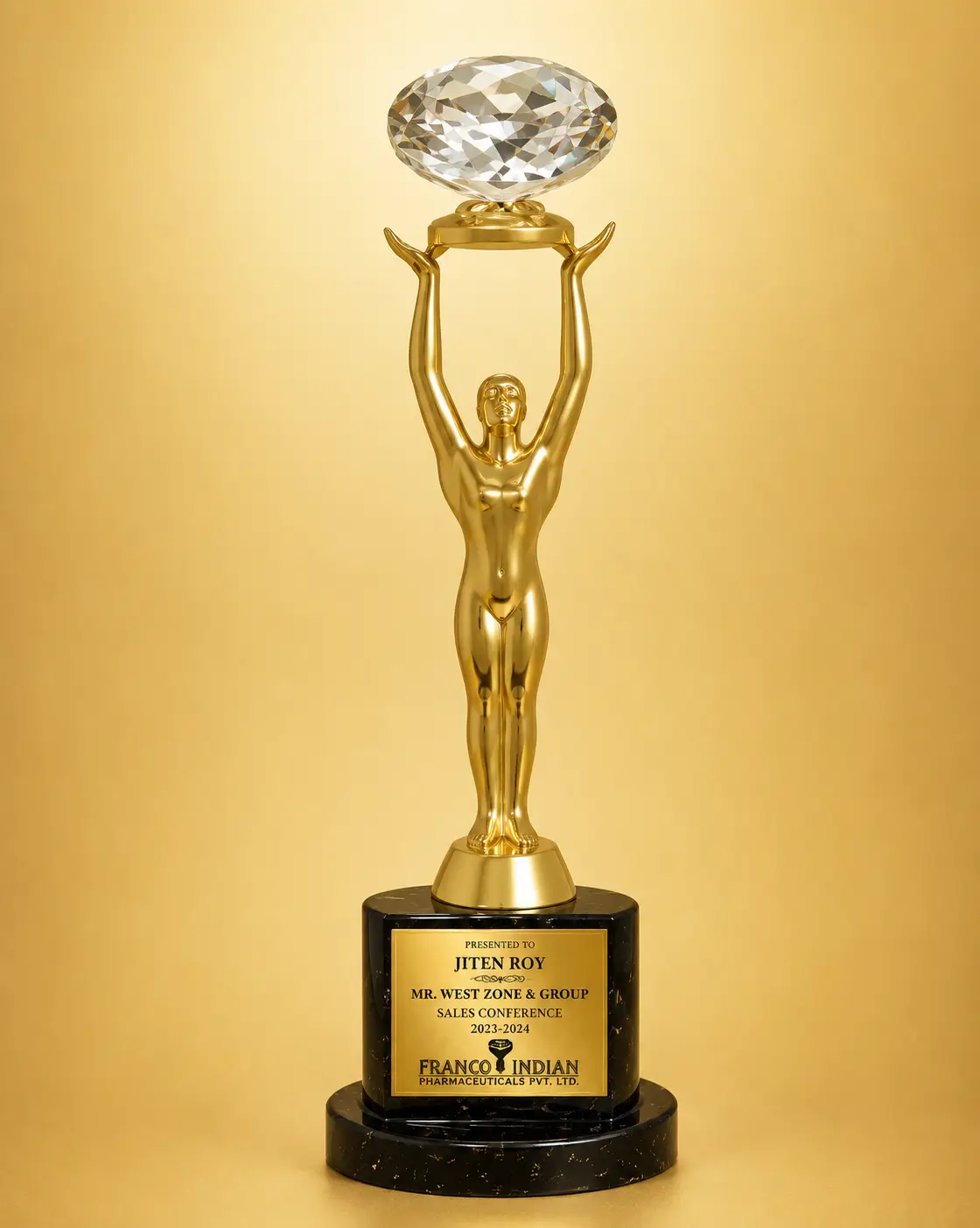 WM-9118 Gold Figure Crystal Trophy