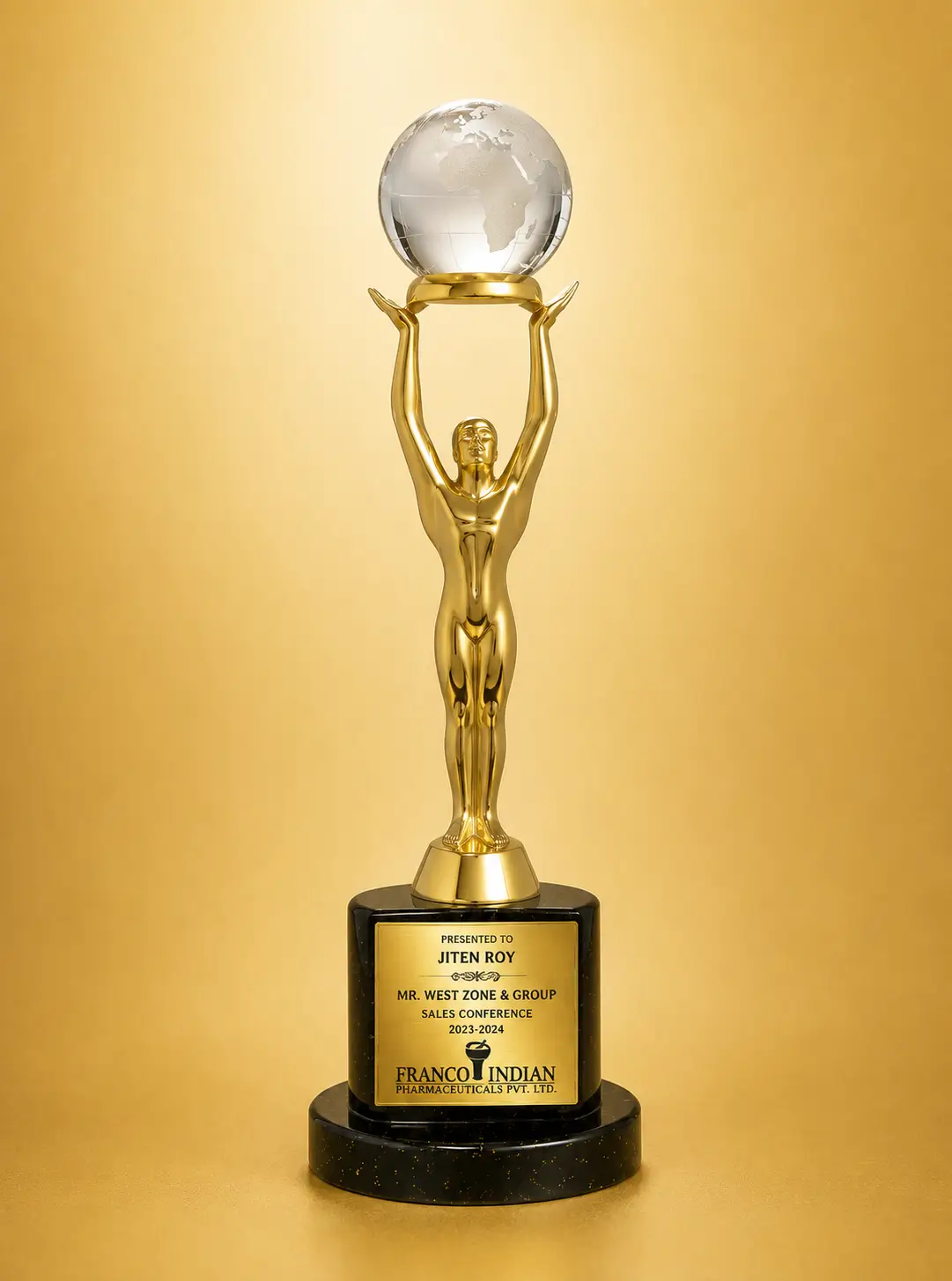 WM-9119 Gold Figure Crystal Globe Trophy