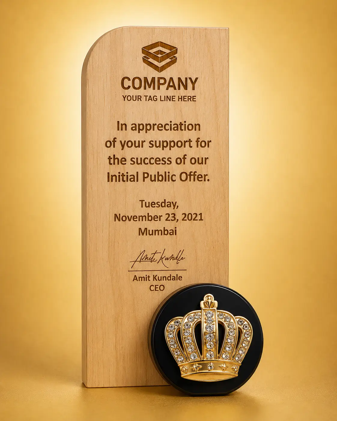 WM-9126 Gold Crown Wood Plaque